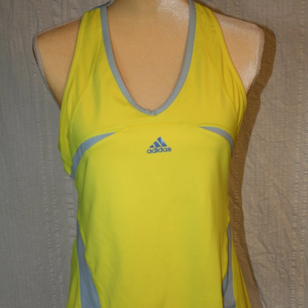 Athletic top